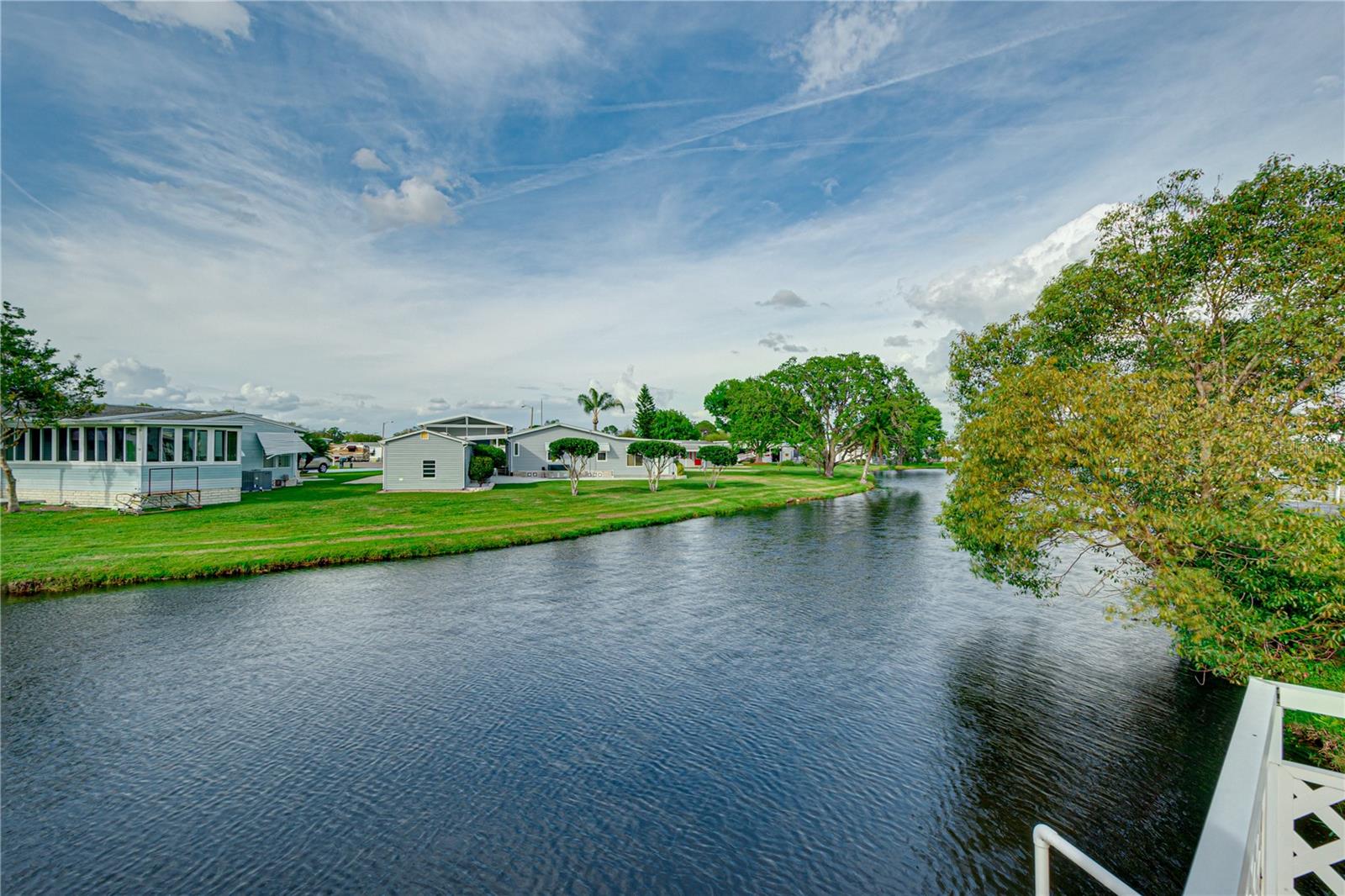 5130 ISLAND VIEW CIR N