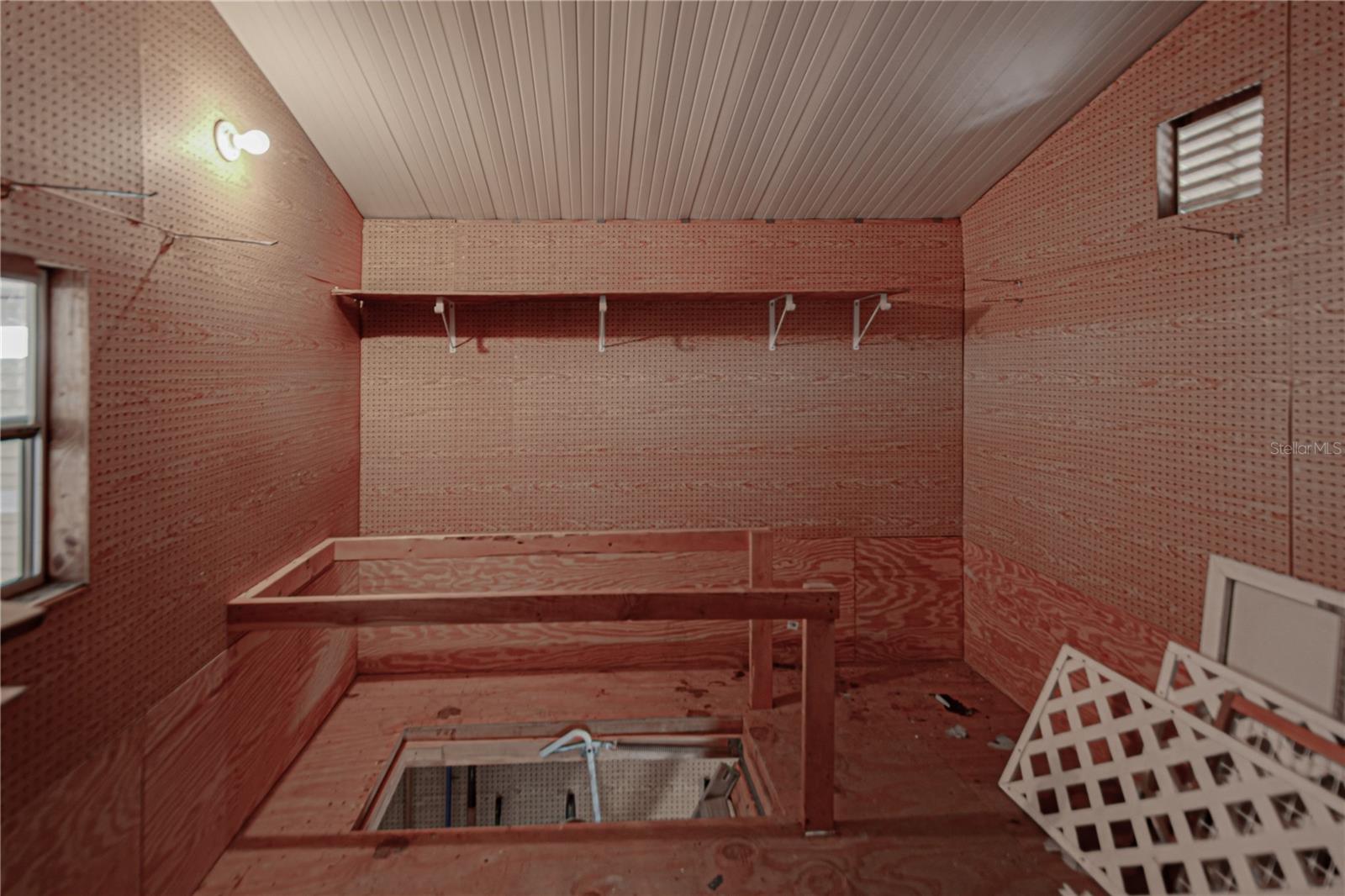 5130 ISLAND VIEW CIR N