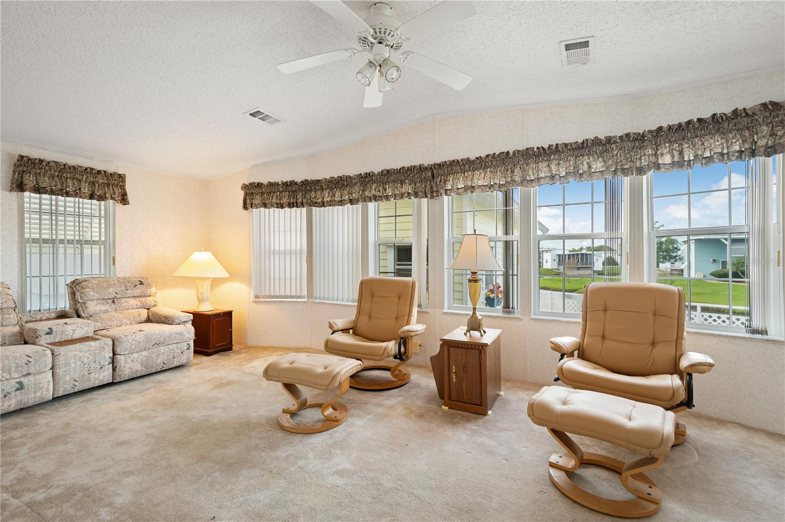 5130 ISLAND VIEW CIR N