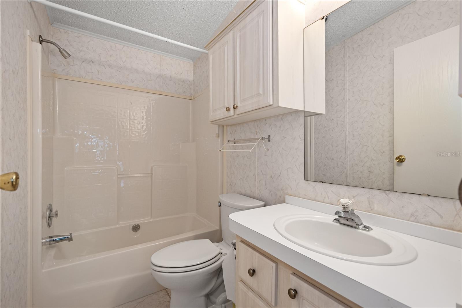 5130 ISLAND VIEW CIR N