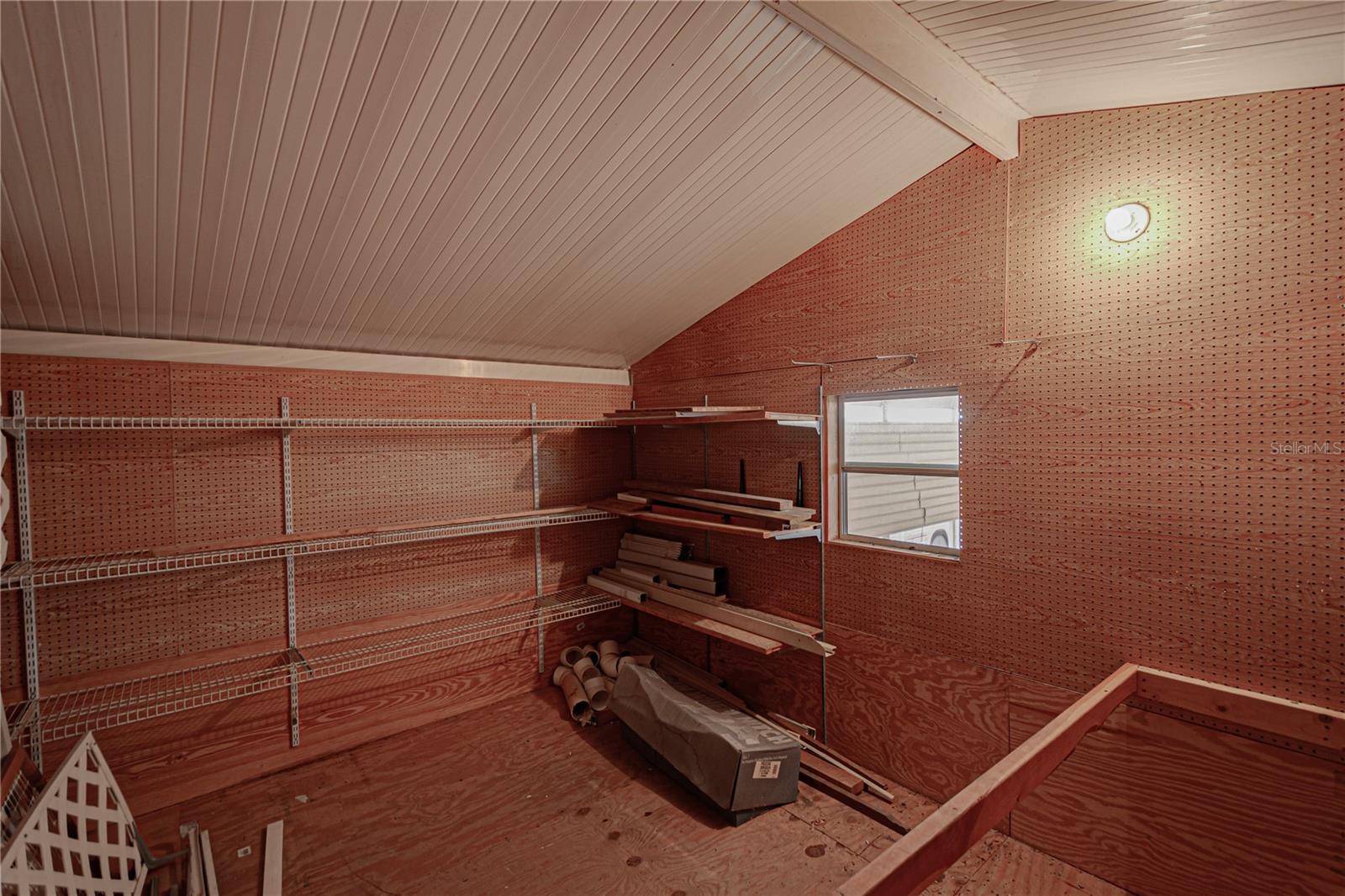 5130 ISLAND VIEW CIR N