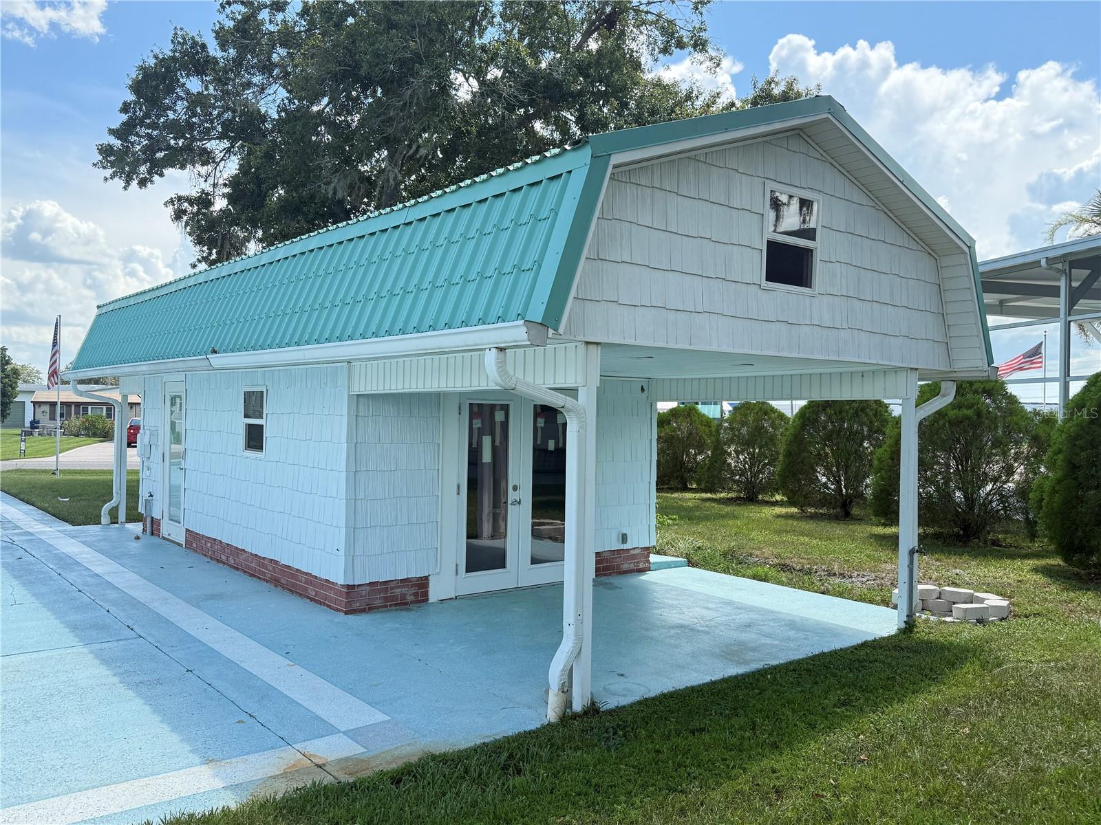 5036 SHORE LINE DR