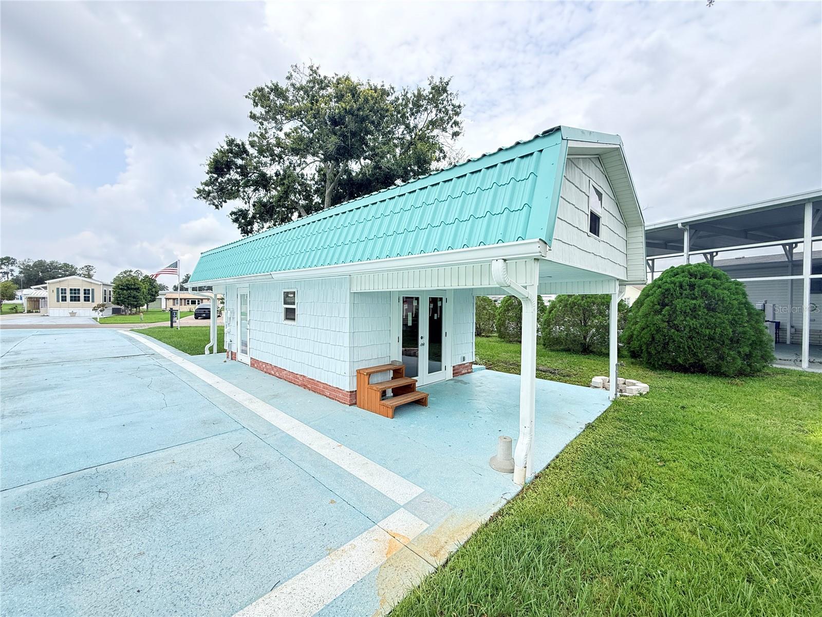 5036 SHORE LINE DR