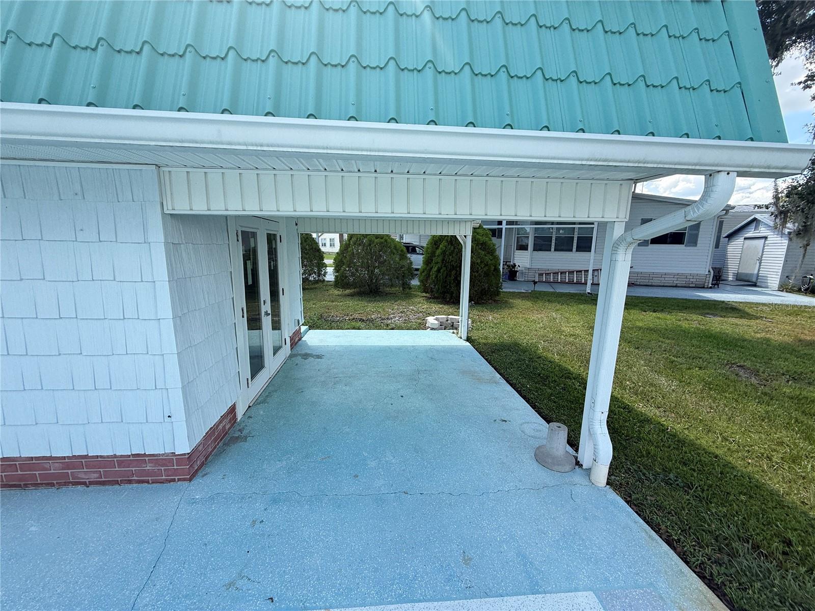 5036 SHORE LINE DR