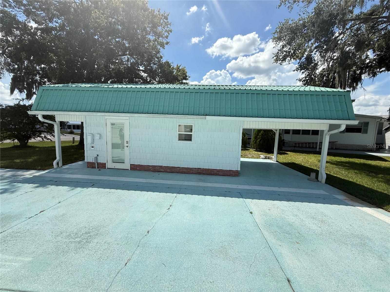 5036 SHORE LINE DR