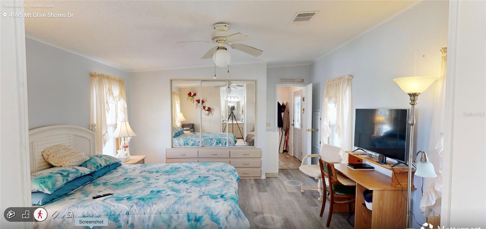 4995 MOUNT OLIVE SHORES DR