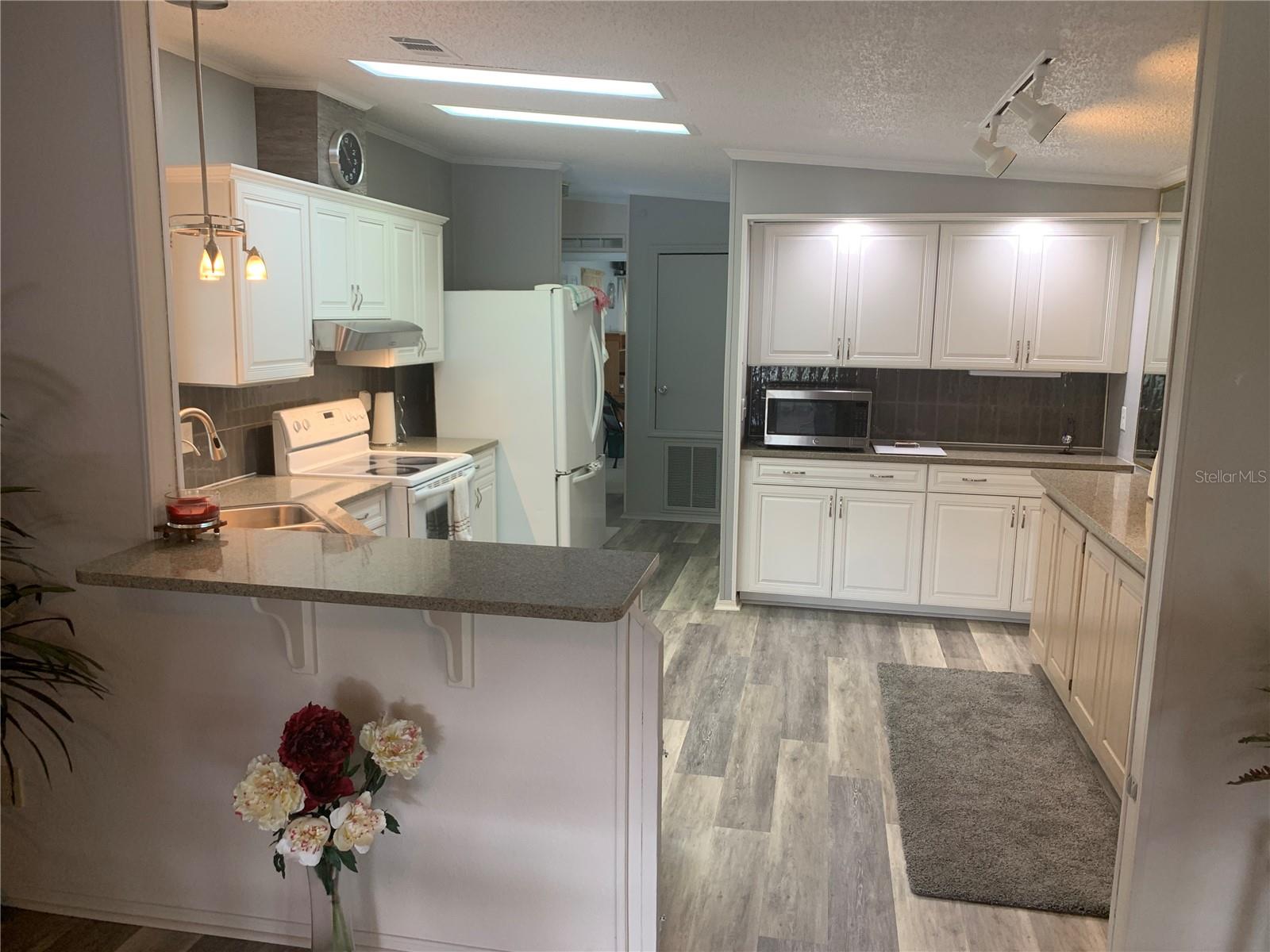 4995 MOUNT OLIVE SHORES DR