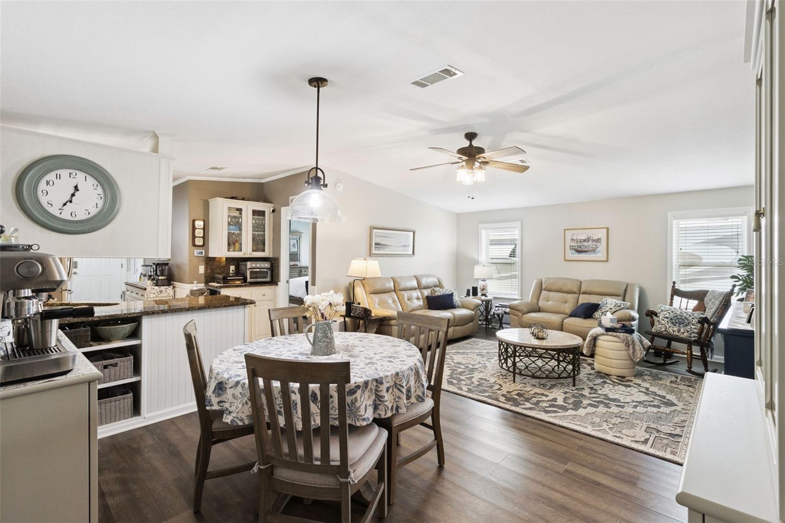 5185 ISLAND VIEW CIR N