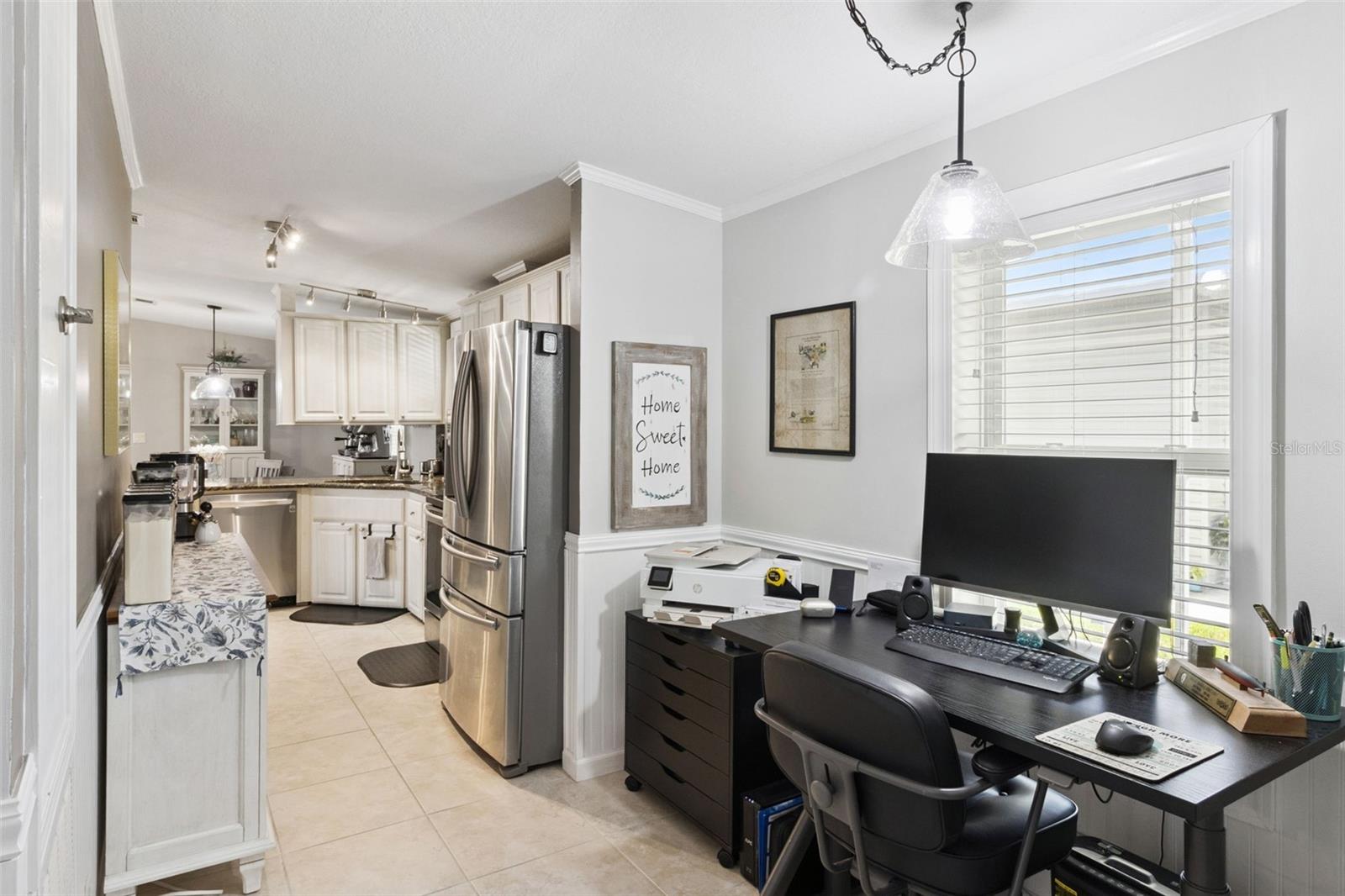 5185 ISLAND VIEW CIR N