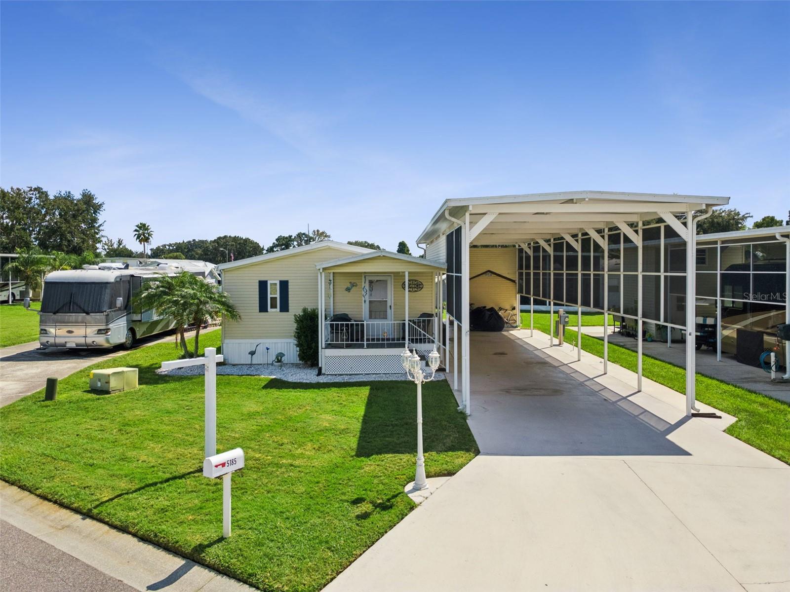 5185 ISLAND VIEW CIR N