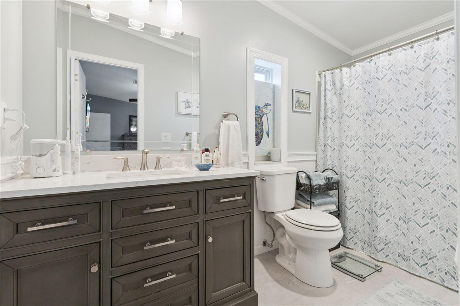 5185 ISLAND VIEW CIR N