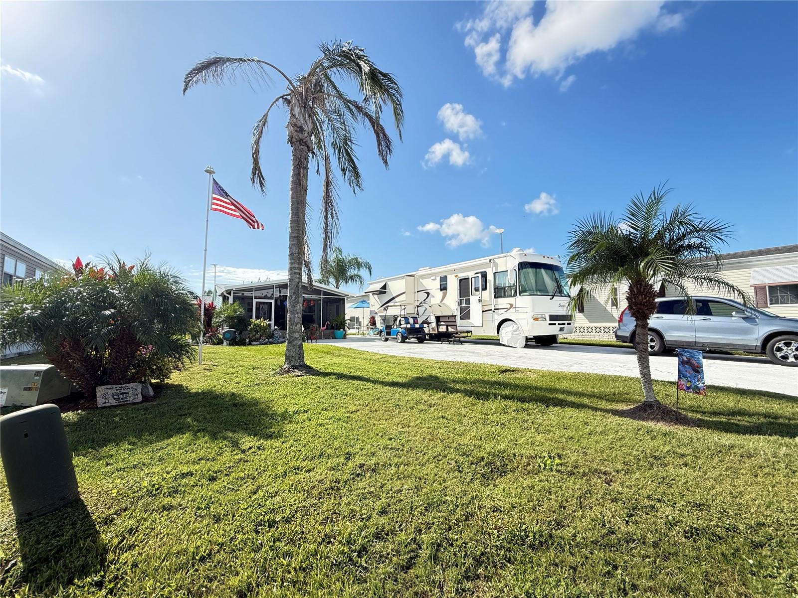 5245 ISLAND VIEW CIR N