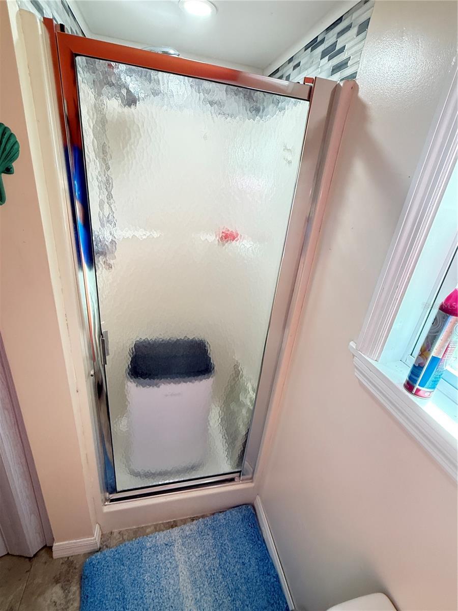 5245 ISLAND VIEW CIR N