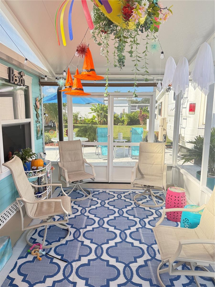 5245 ISLAND VIEW CIR N