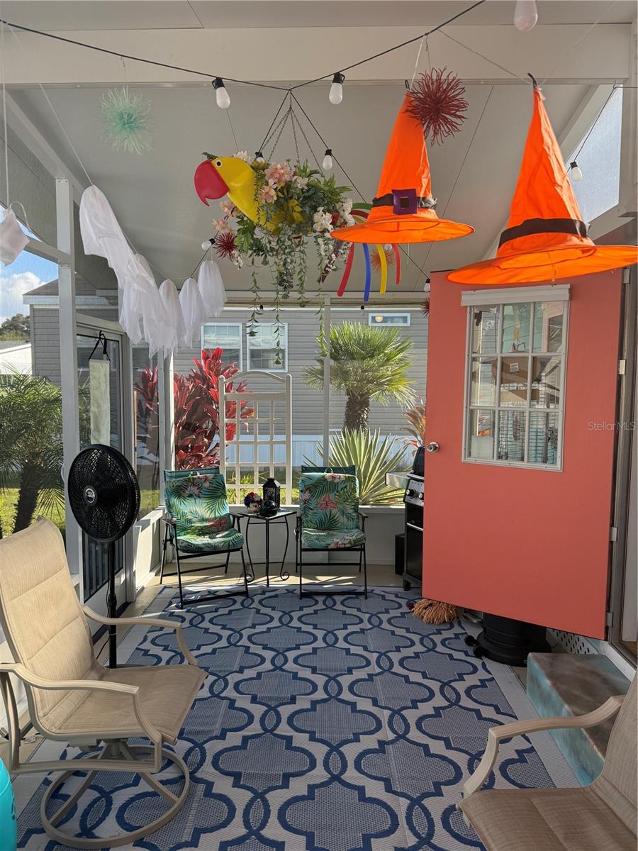 5245 ISLAND VIEW CIR N