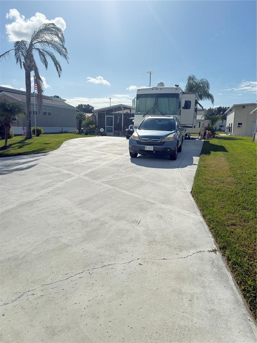 5245 ISLAND VIEW CIR N