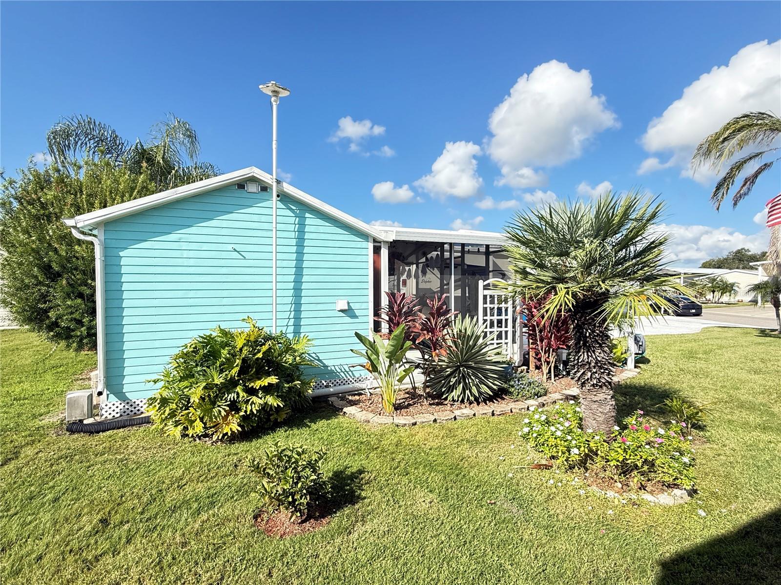 5245 ISLAND VIEW CIR N