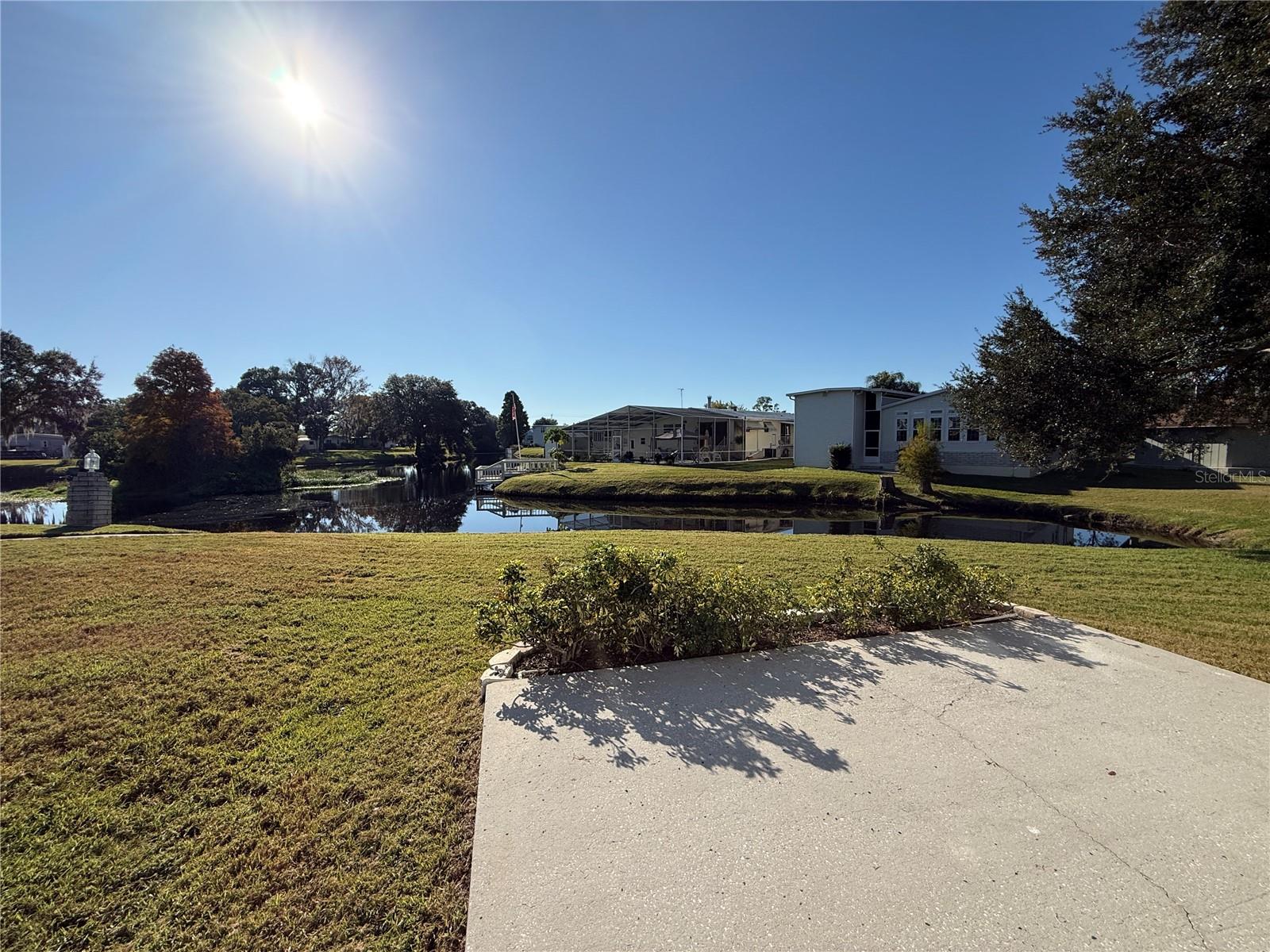 5207 ISLAND VIEW CIR S