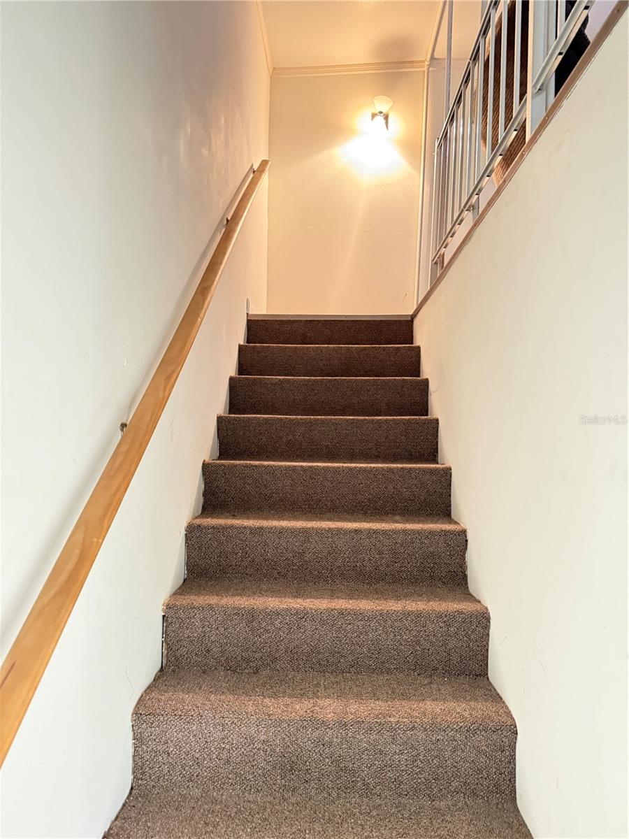 5207 ISLAND VIEW CIR S