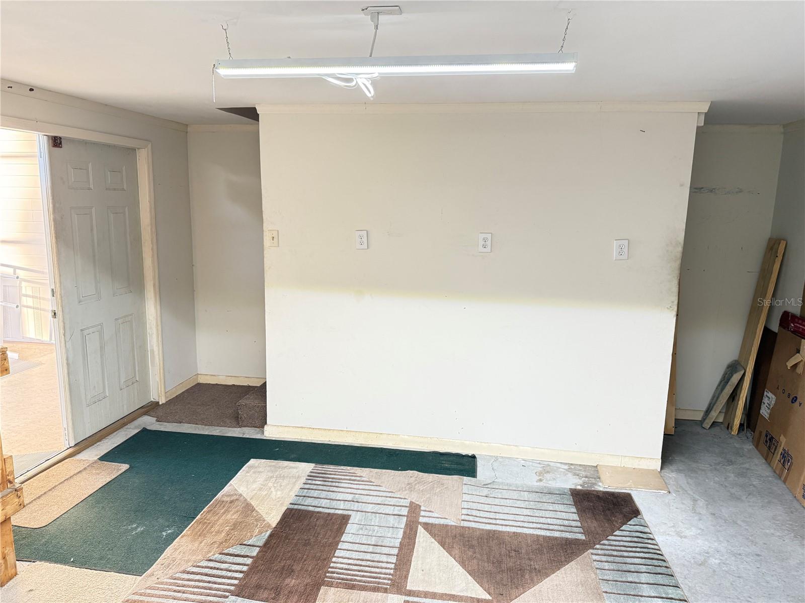 5207 ISLAND VIEW CIR S