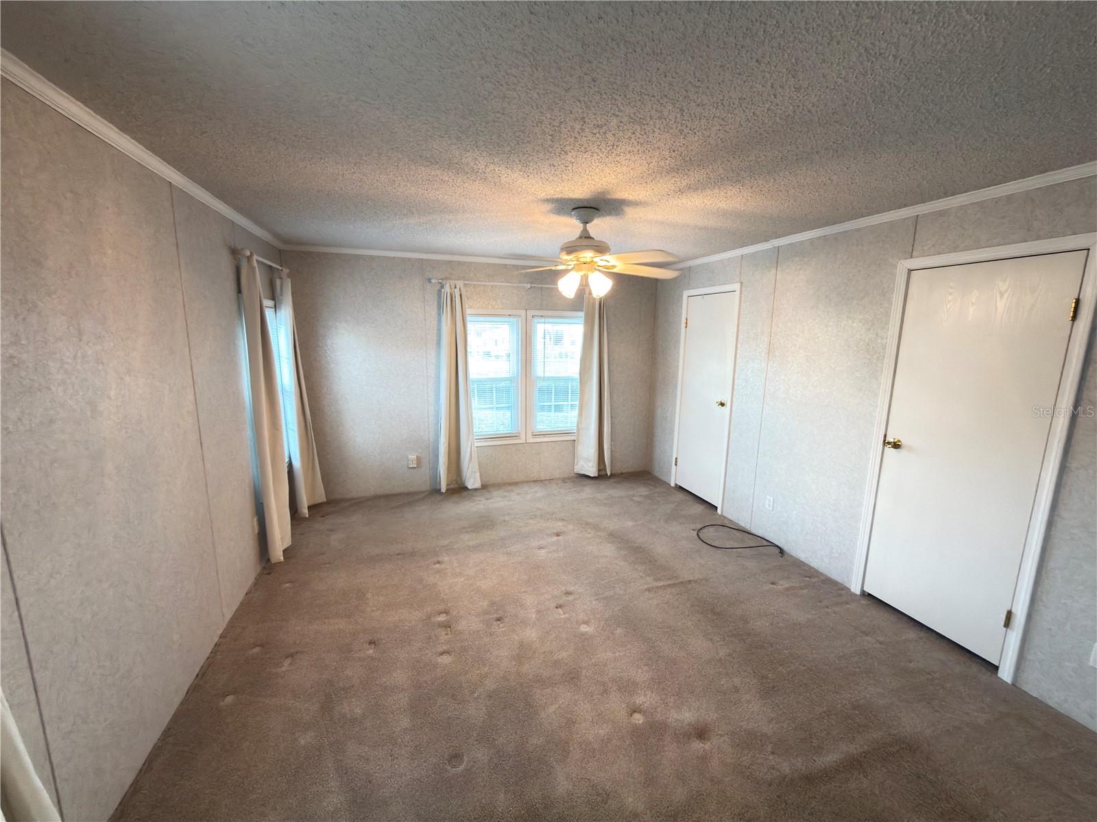 5207 ISLAND VIEW CIR S