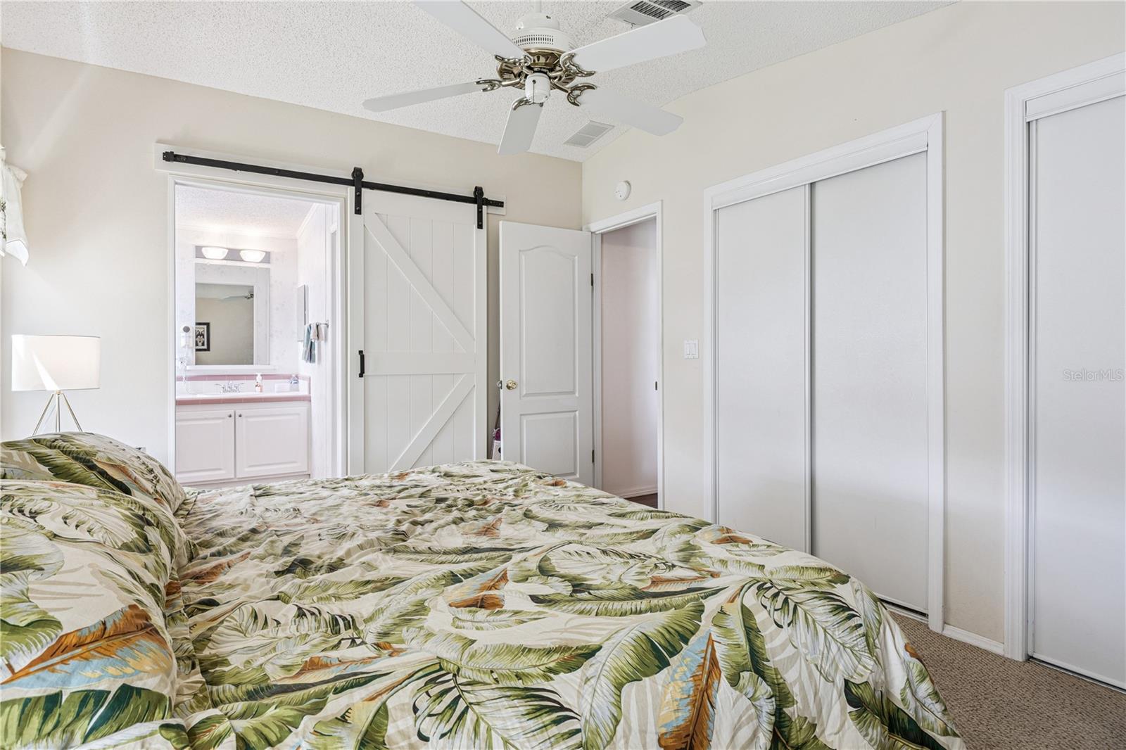 5226 ISLAND VIEW CIR N