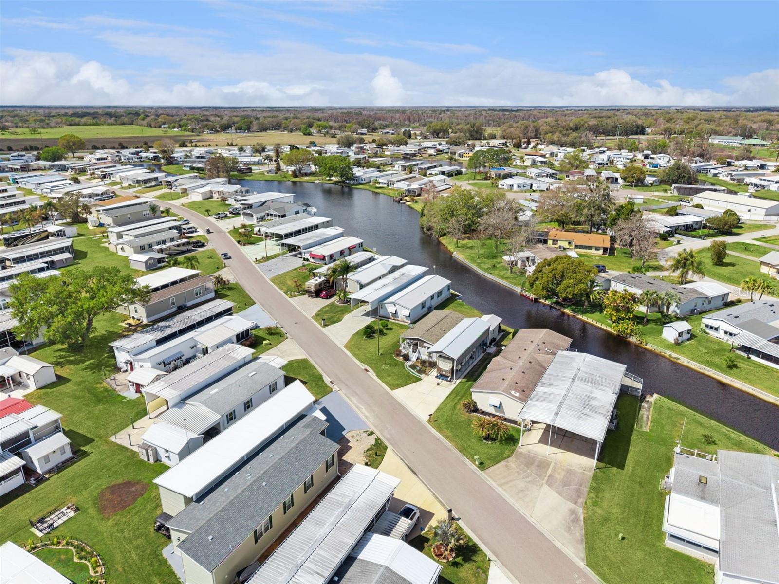 5226 ISLAND VIEW CIR N