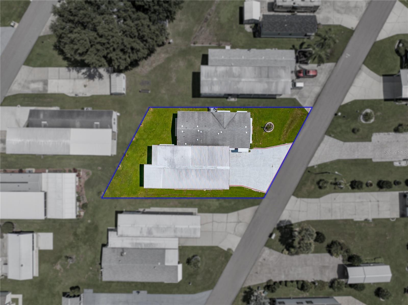 5122 SOUTHSHORE DR