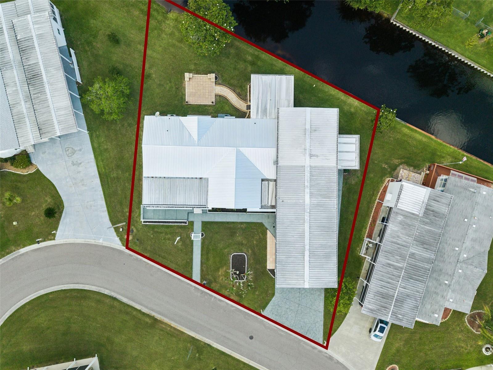 5274 ISLAND VIEW CIR N