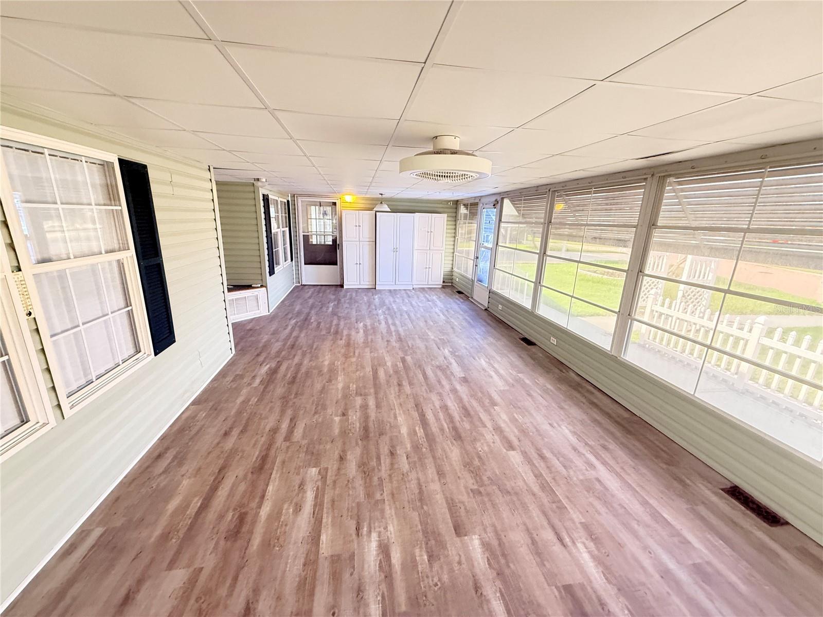 5274 ISLAND VIEW CIR N