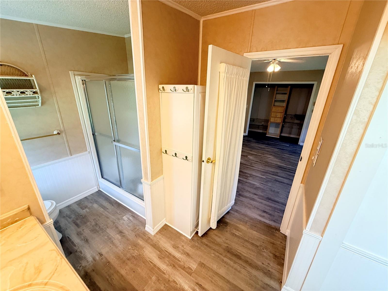 5274 ISLAND VIEW CIR N