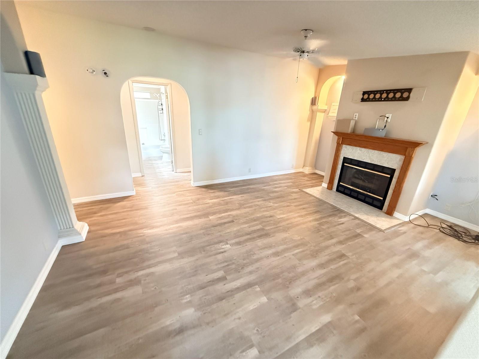 5274 ISLAND VIEW CIR N