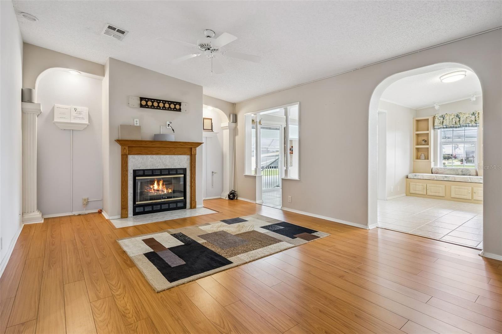 5274 ISLAND VIEW CIR N