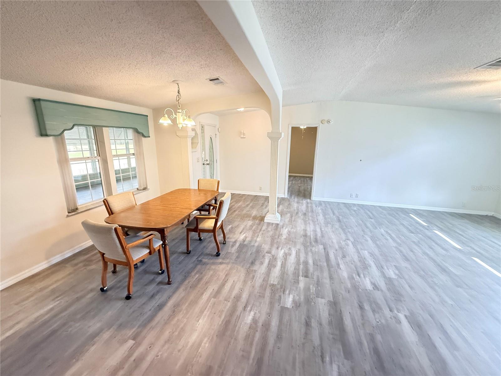 5274 ISLAND VIEW CIR N