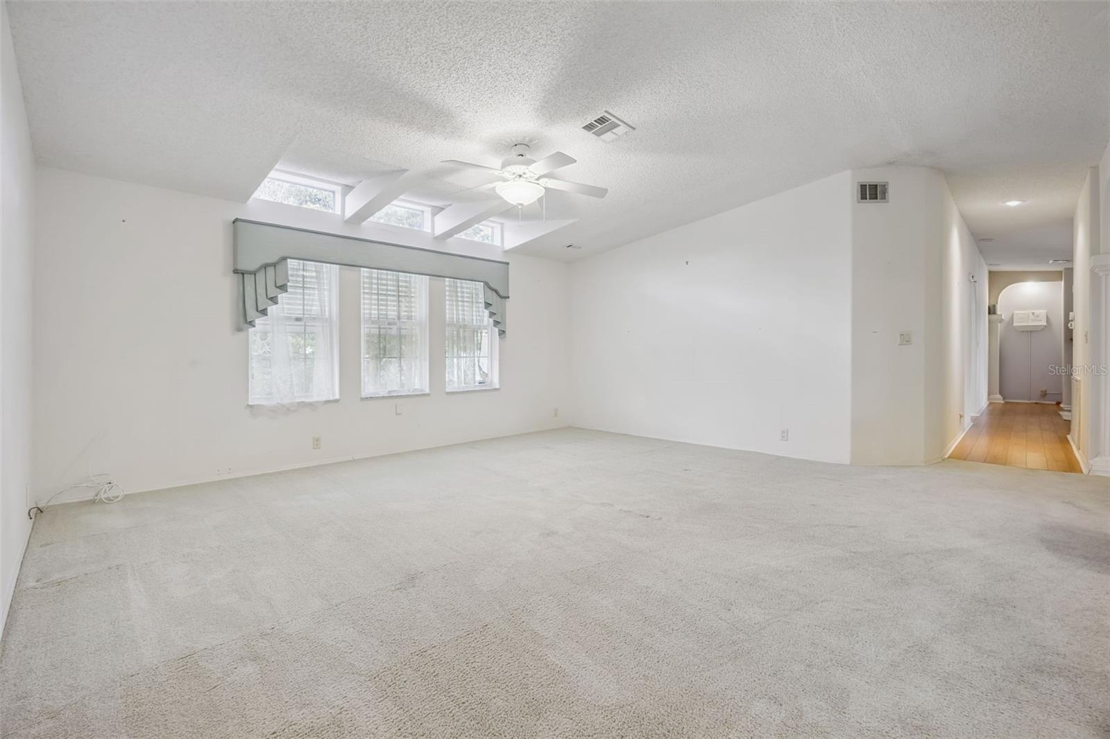 5274 ISLAND VIEW CIR N