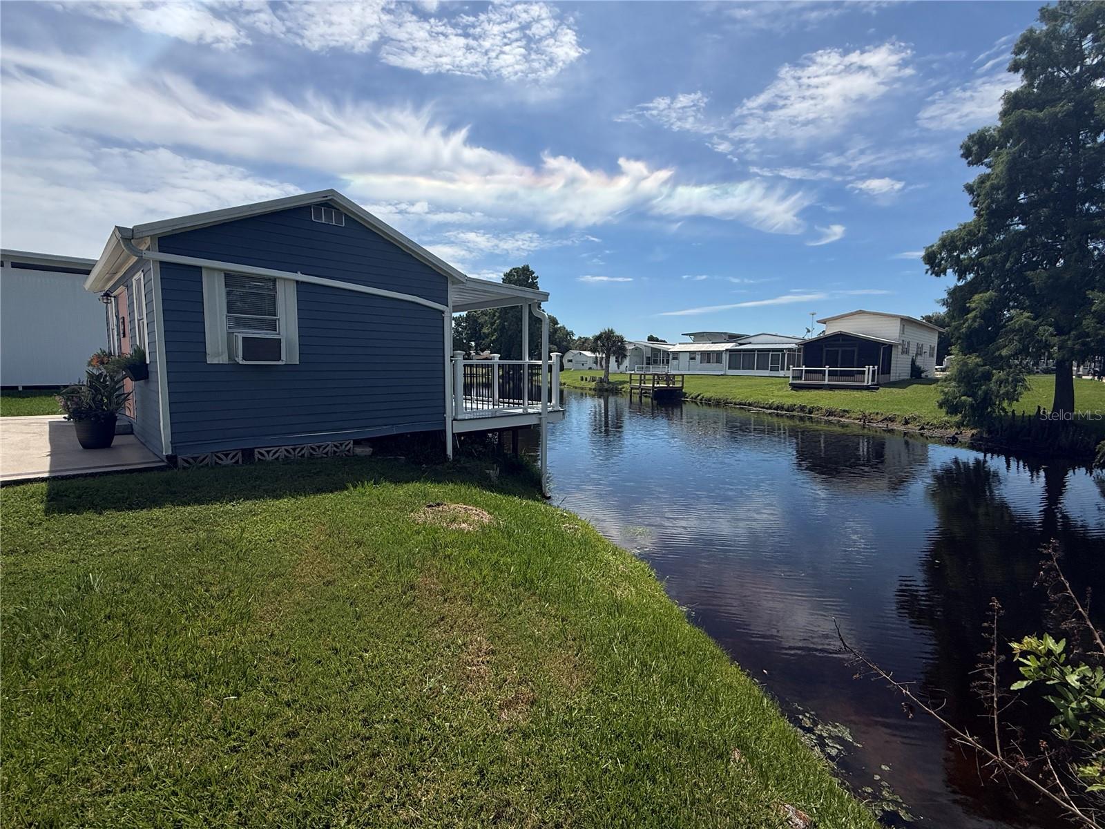 5147 ISLAND VIEW CIR S