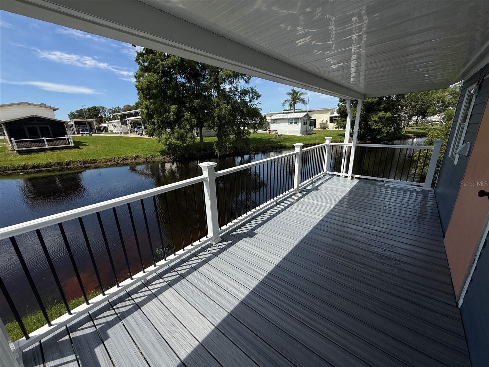 5147 ISLAND VIEW CIR S