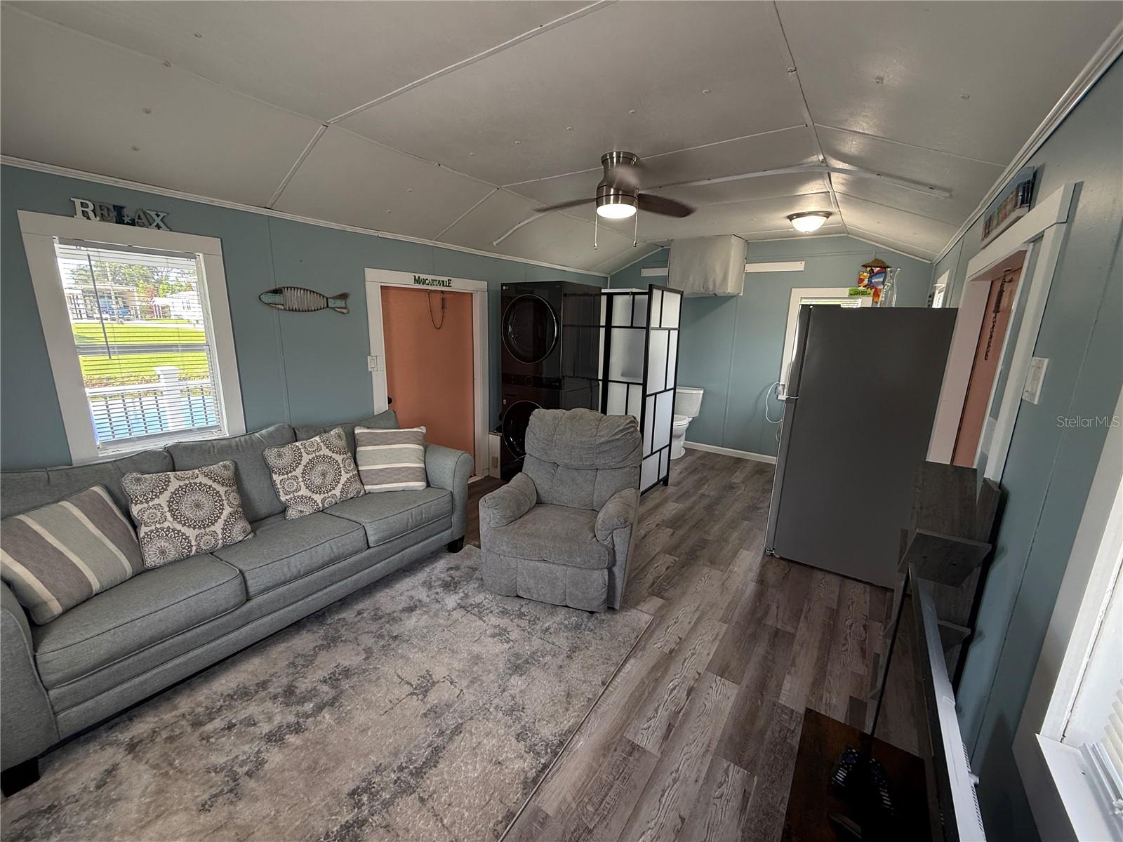 5147 ISLAND VIEW CIR S