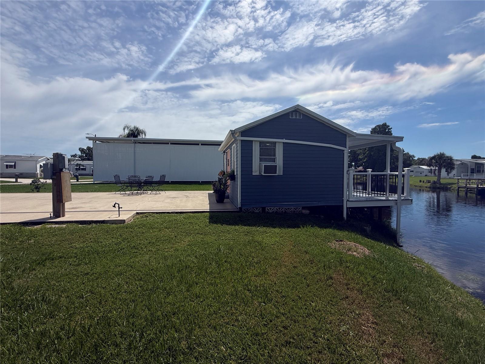 5147 ISLAND VIEW CIR S