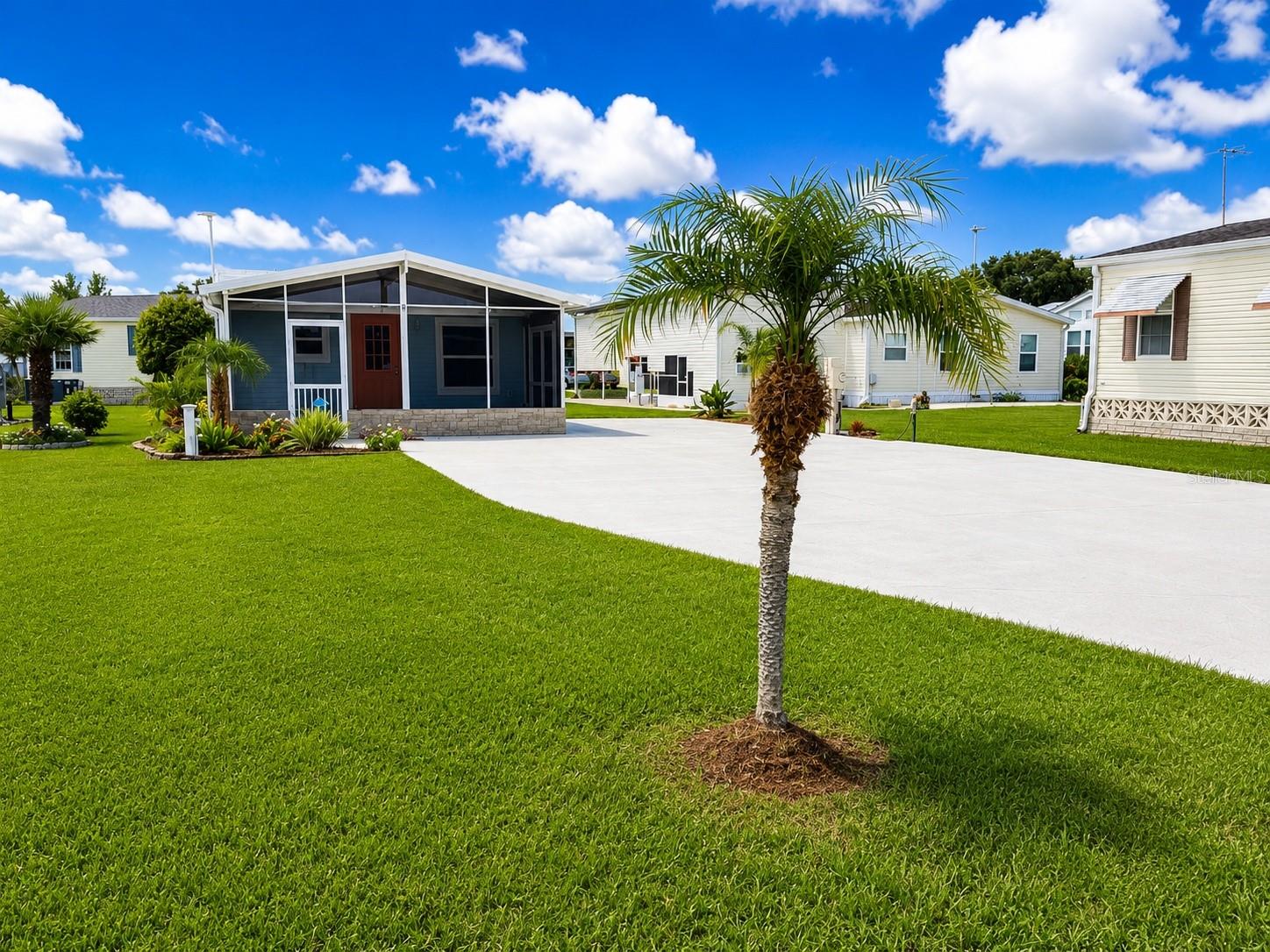 5245 ISLAND VIEW CIR N