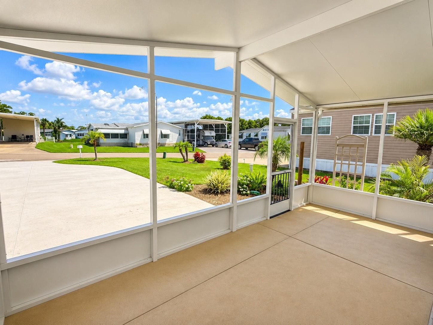 5245 ISLAND VIEW CIR N
