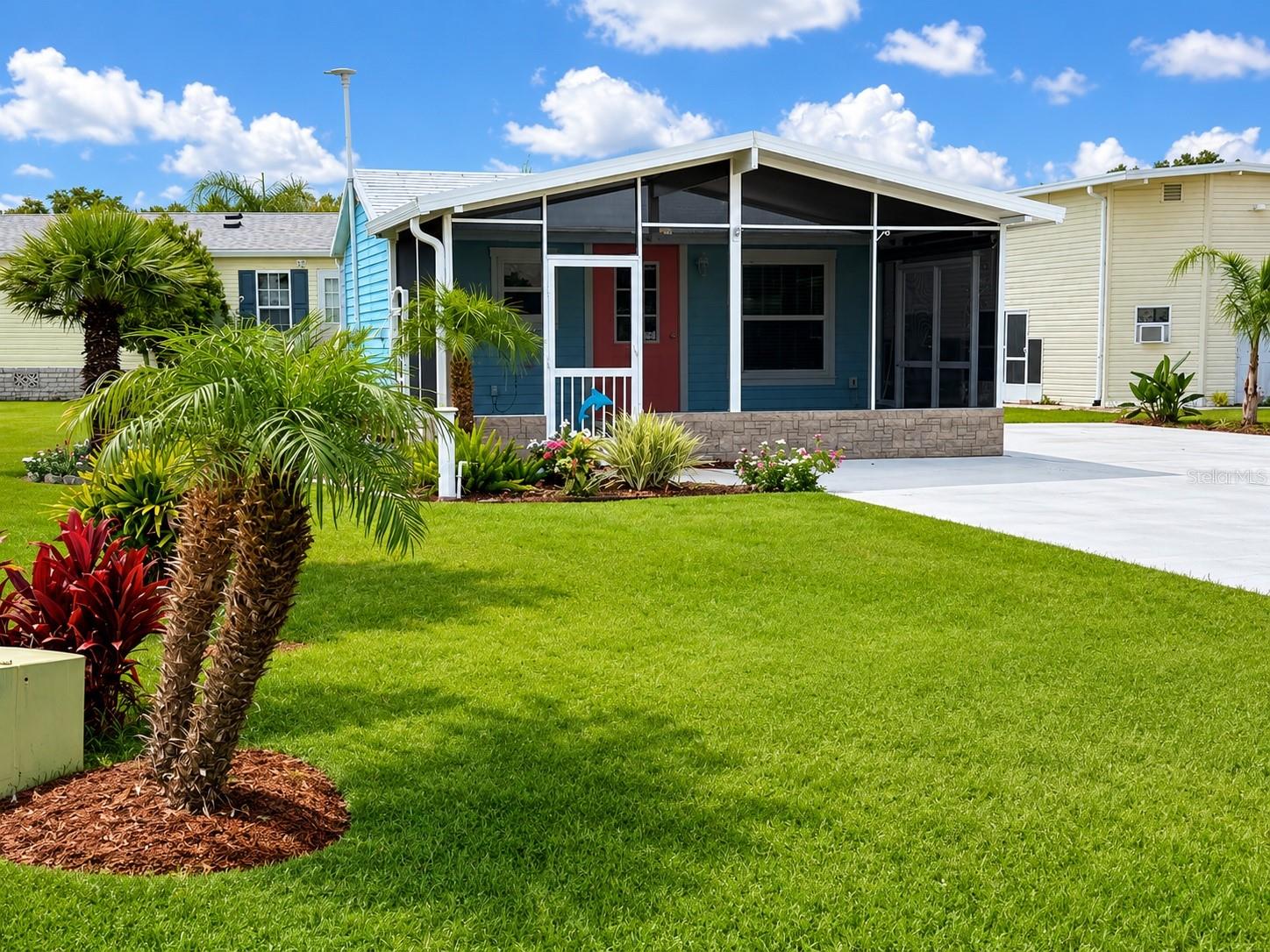 5245 ISLAND VIEW CIR N