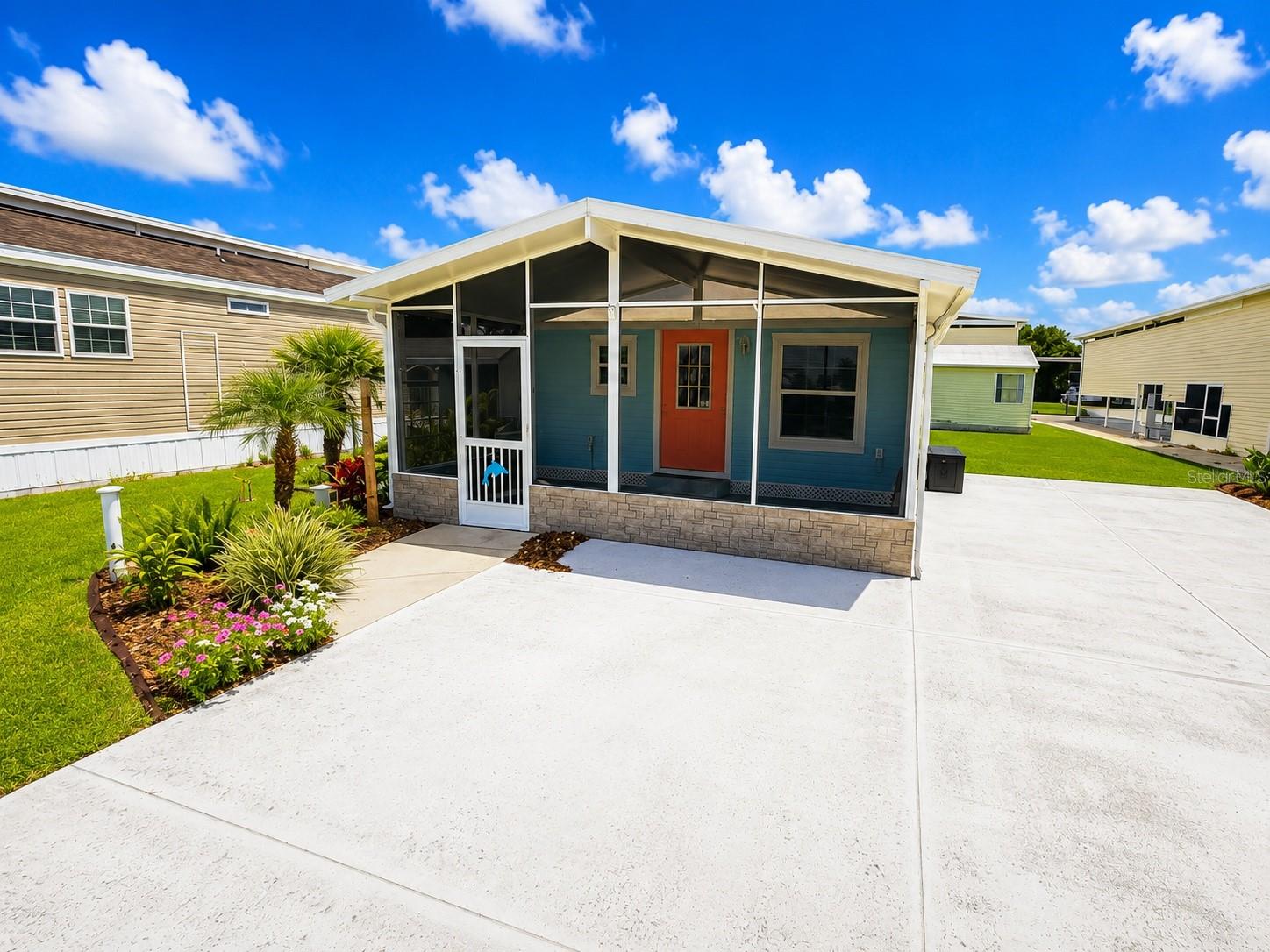 5245 ISLAND VIEW CIR N