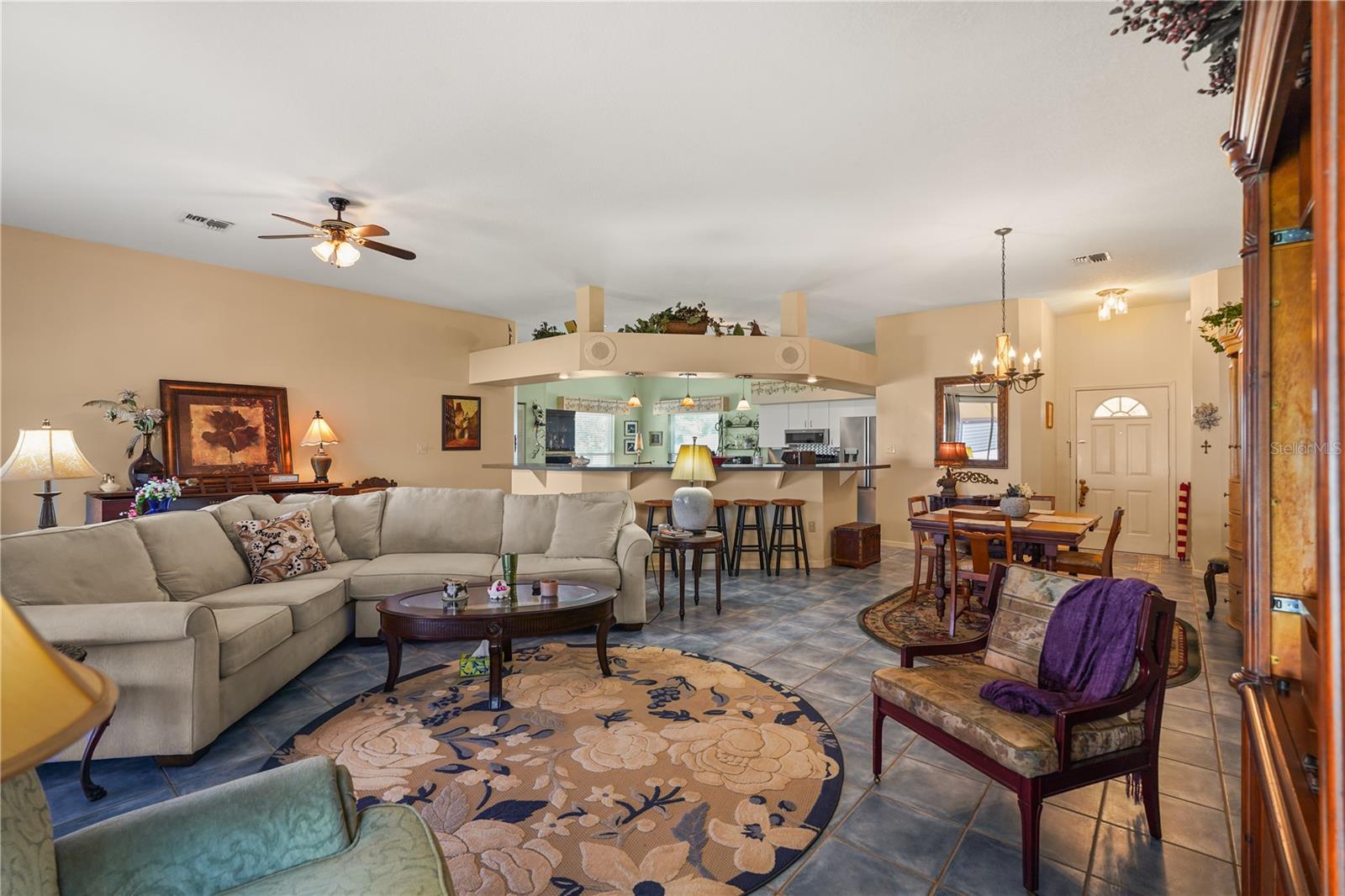 6004 SANDERLING DR