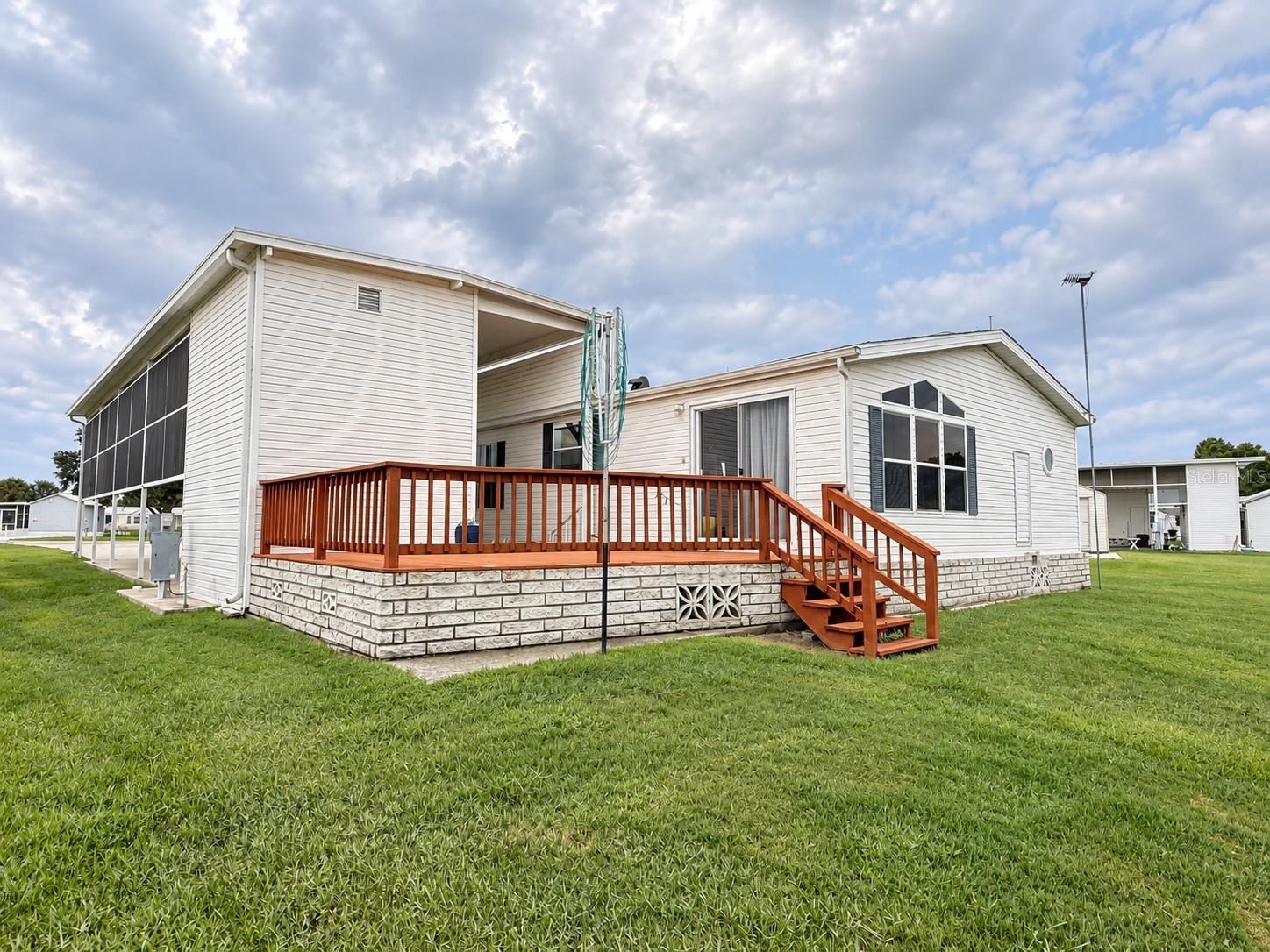 4986 MOUNT OLIVE SHORES DR