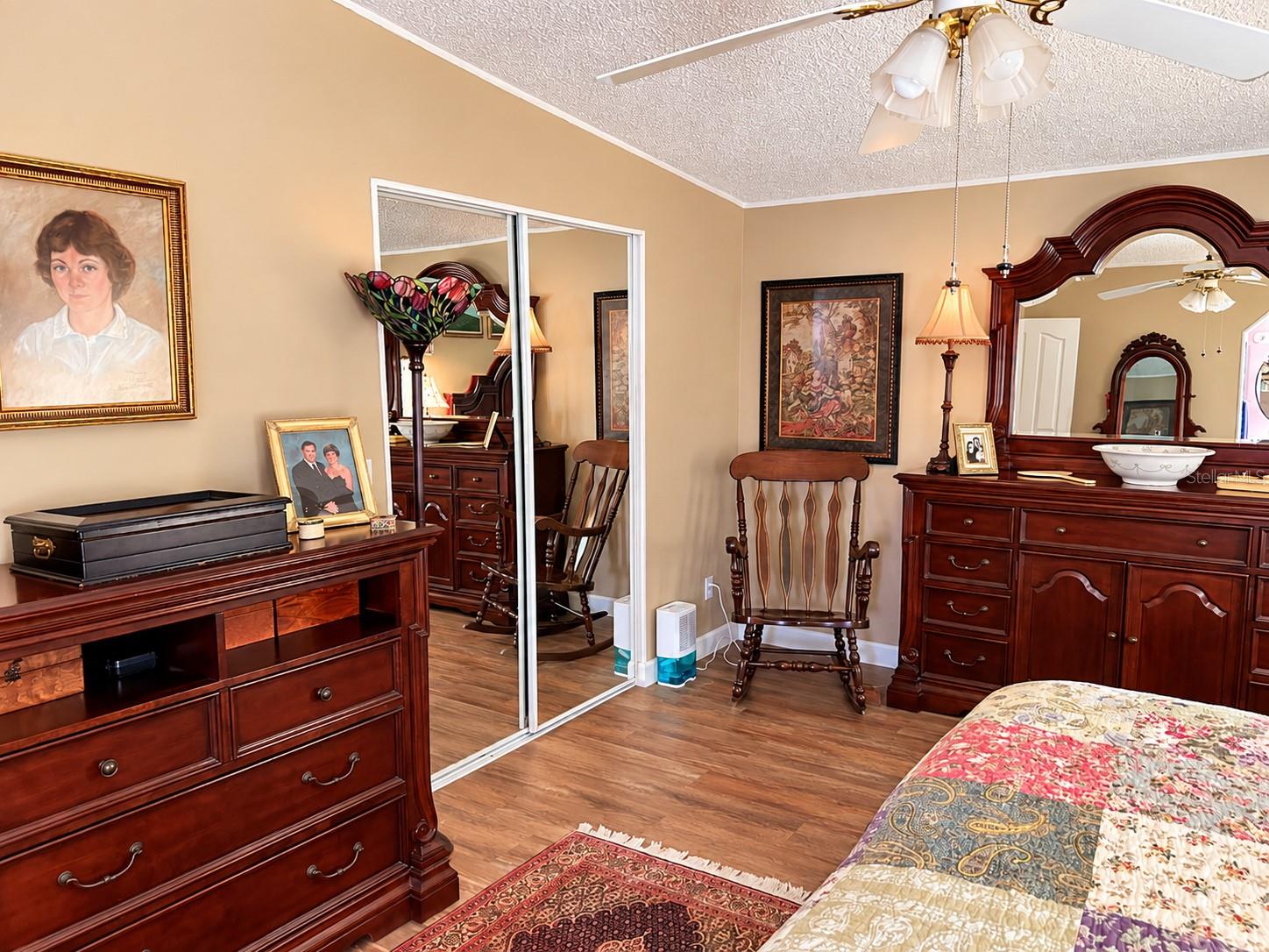 5214 ISLAND VIEW CIR N