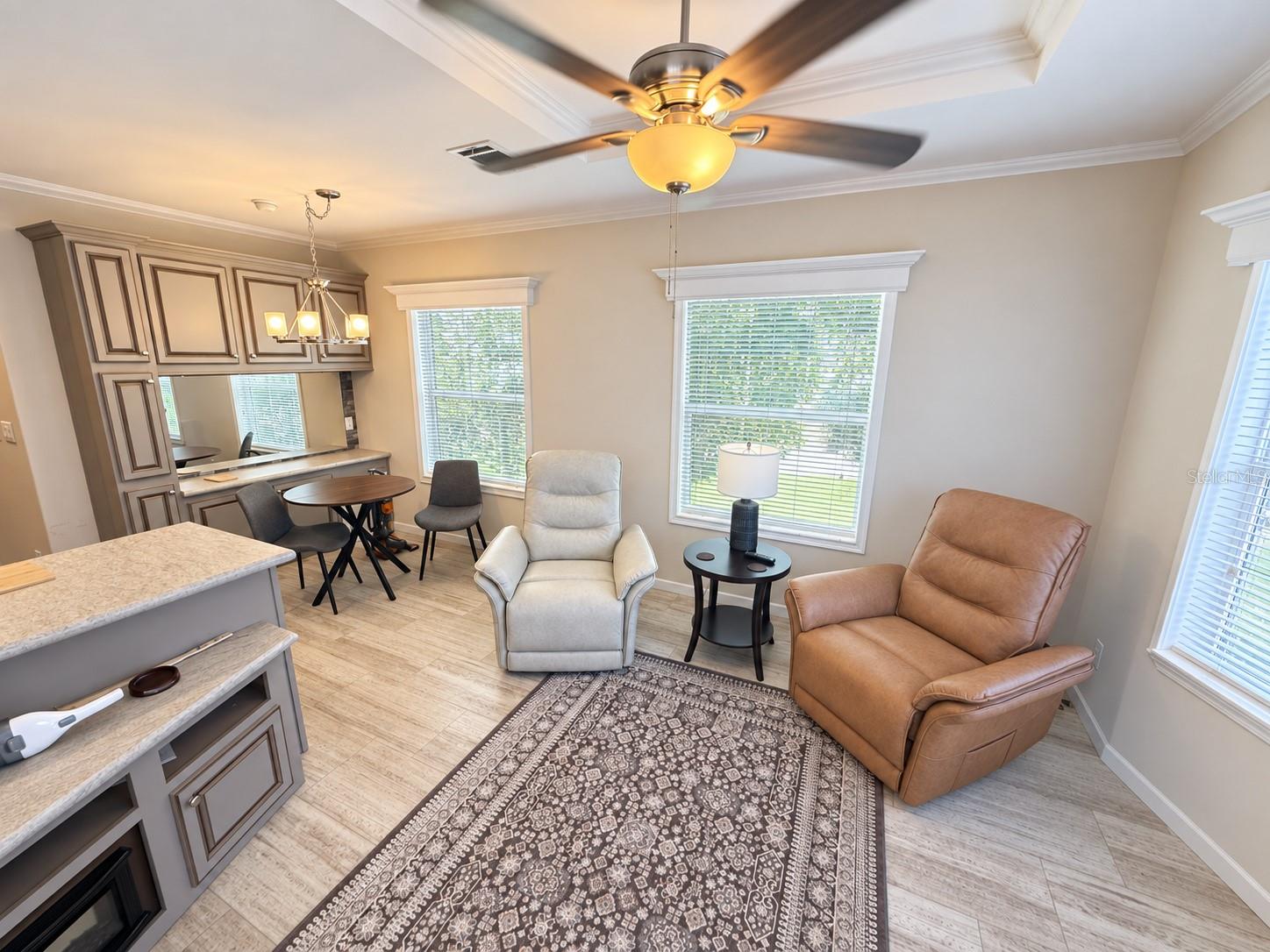 5049 SHORE LINE DR