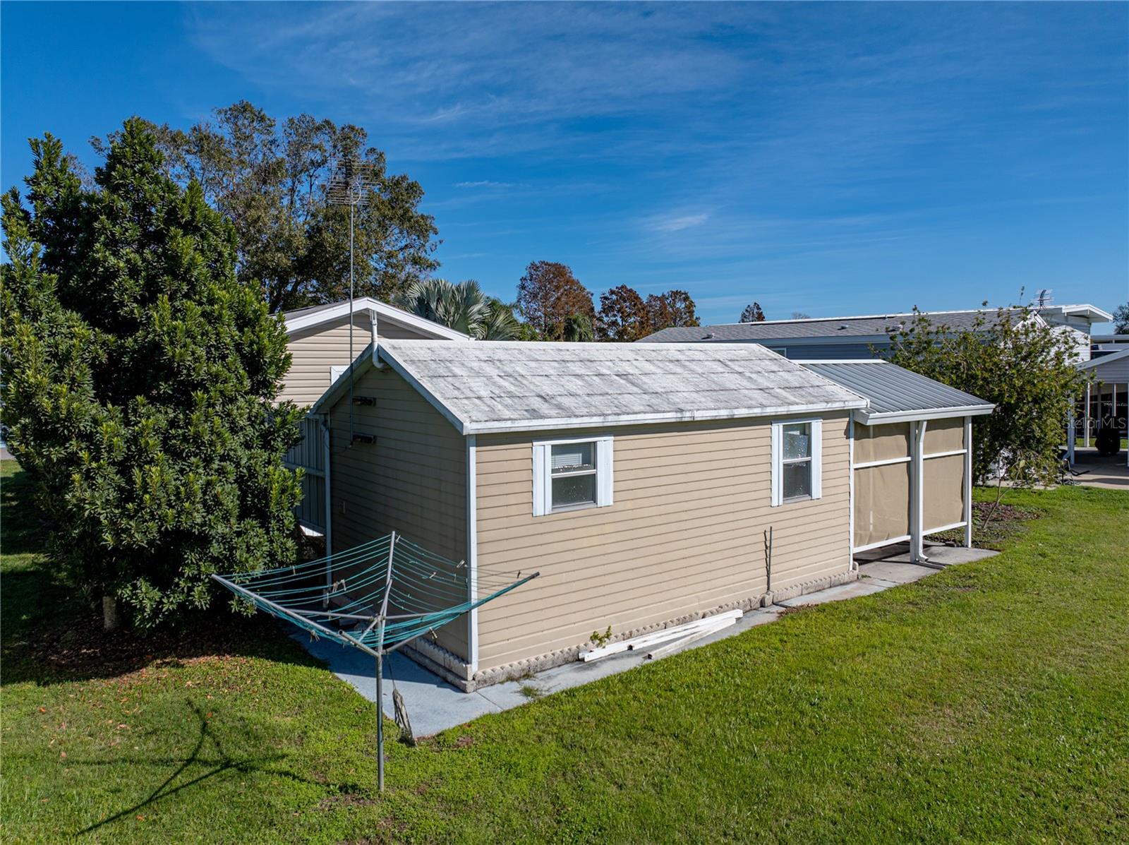 5049 SHORE LINE DR