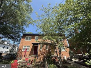 866 BELLEVUE STREET SE UNIT 2