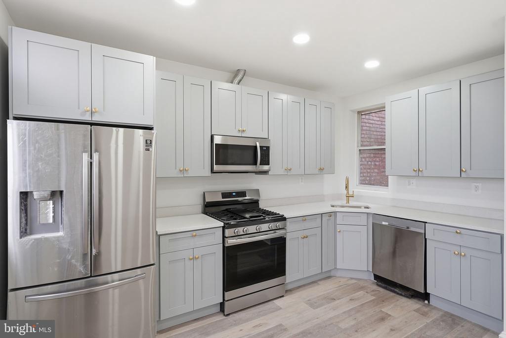 2032 NORTH CAPITOL STREET NW 2